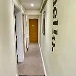 The Albert, Montpellier Apartment